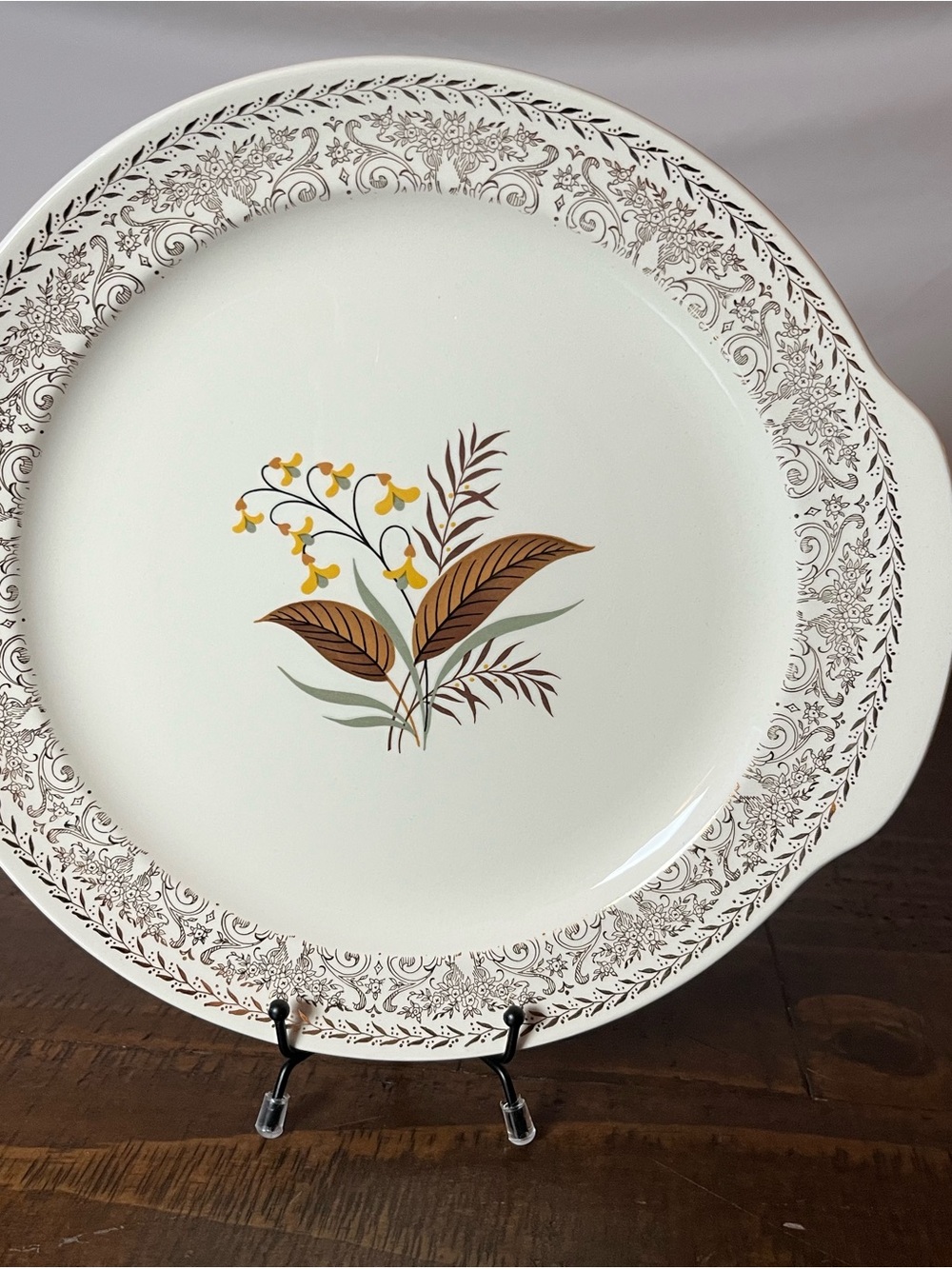 Cunningham and Pickett Oakdale White Ceramic Serving Platter